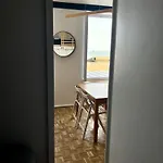 A L'est - Vue Sur La Digue *