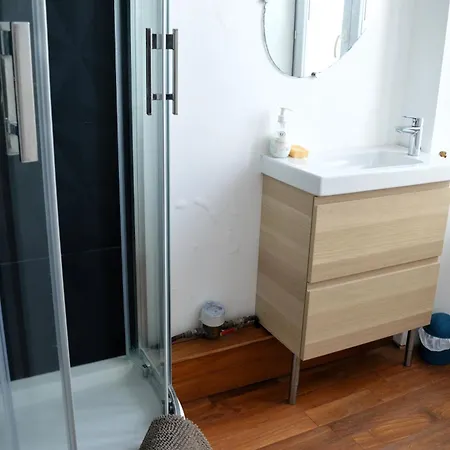 A L'est - Vue Sur La Digue Apartament